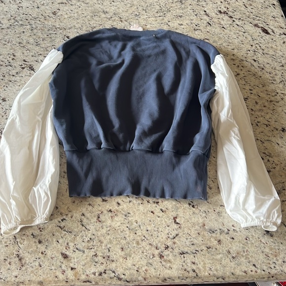 Cinq à Sept Black and White Puff Sleeve Sweatshirt - Picture 2 of 6